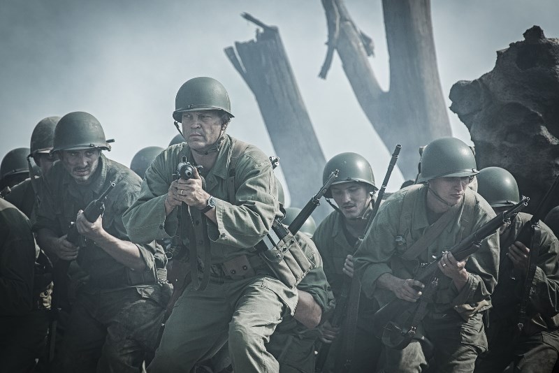 Vince Vaughn como Sargento Howell, um dos homens salvos por Doss na Cordilheira Hacksaw (Foto: Divulgação).