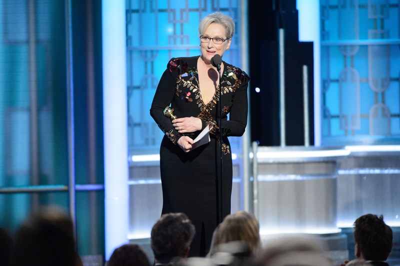 Ovacionada pela plateia, Meryl Streep foi homenageada com o Cecil B. DeMille Award (Foto: Divulgação / HFPA PHOTOGRAPHER).