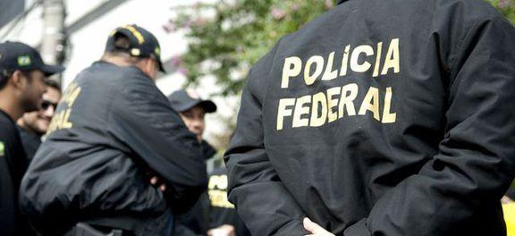 Polícia Federal cumpre mandado de busca e apreensão contra Jair Bolsonaro