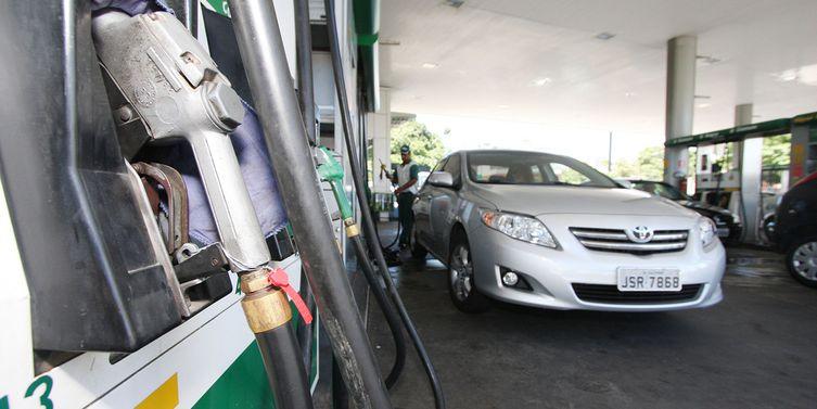 Novo reajuste nos combustíveis está previsto para 20 dias, diz Bolsonaro