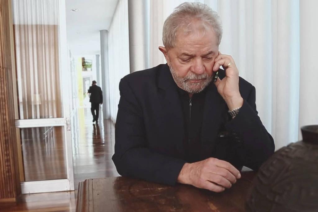 Em carta, Lula diz que não aceita condições para deixar prisão
