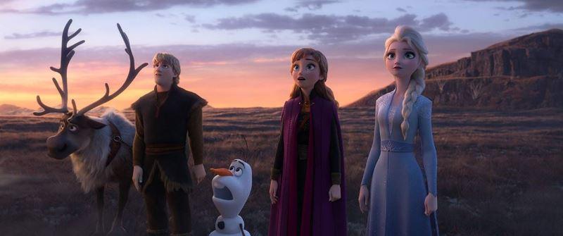 ‘Frozen 2’ segue em primeiro nos EUA