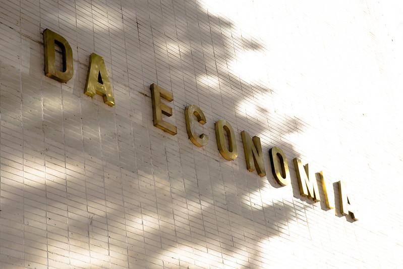 Ministério da Economia corta R$ 6,7 bi do orçamento; governo não detalha onde