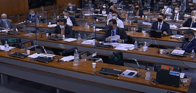 CPI: senadores pedem quebra de sigilo de Ernesto e Pazuello