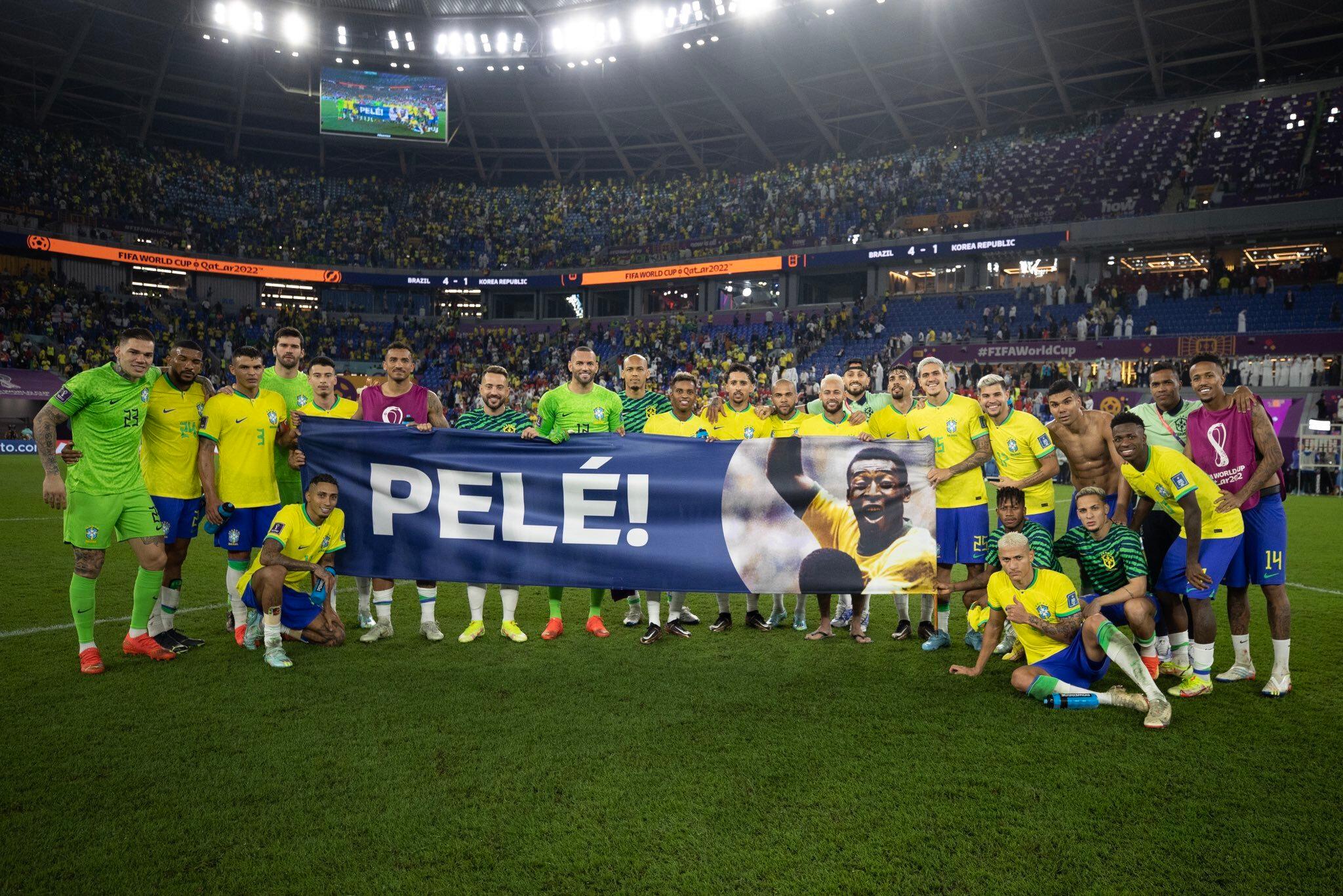 Pelé agradece homenagem de jogadores: ‘Fizeram muito feliz o meu dia’
