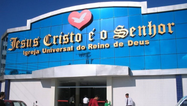 Polícia investiga assassinato de desempregado dentro na Igreja Universal