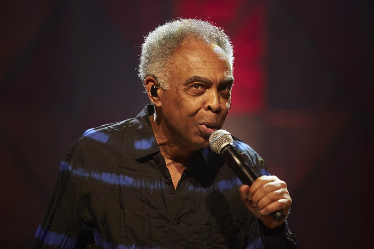 Gilberto Gil toma posse na Academia Brasileira de Letras