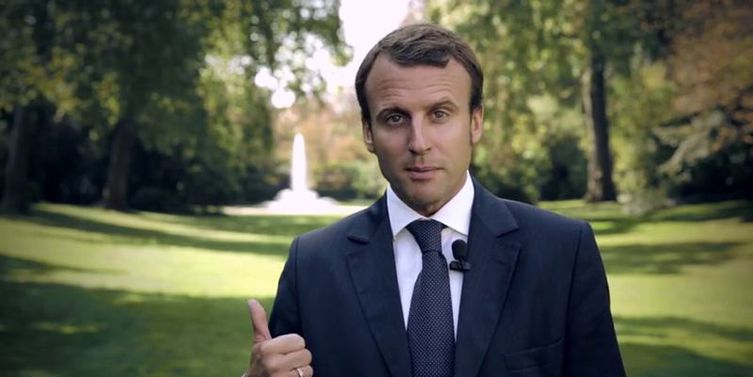 Presidente francês Emmanuel Macron está com Covid-19