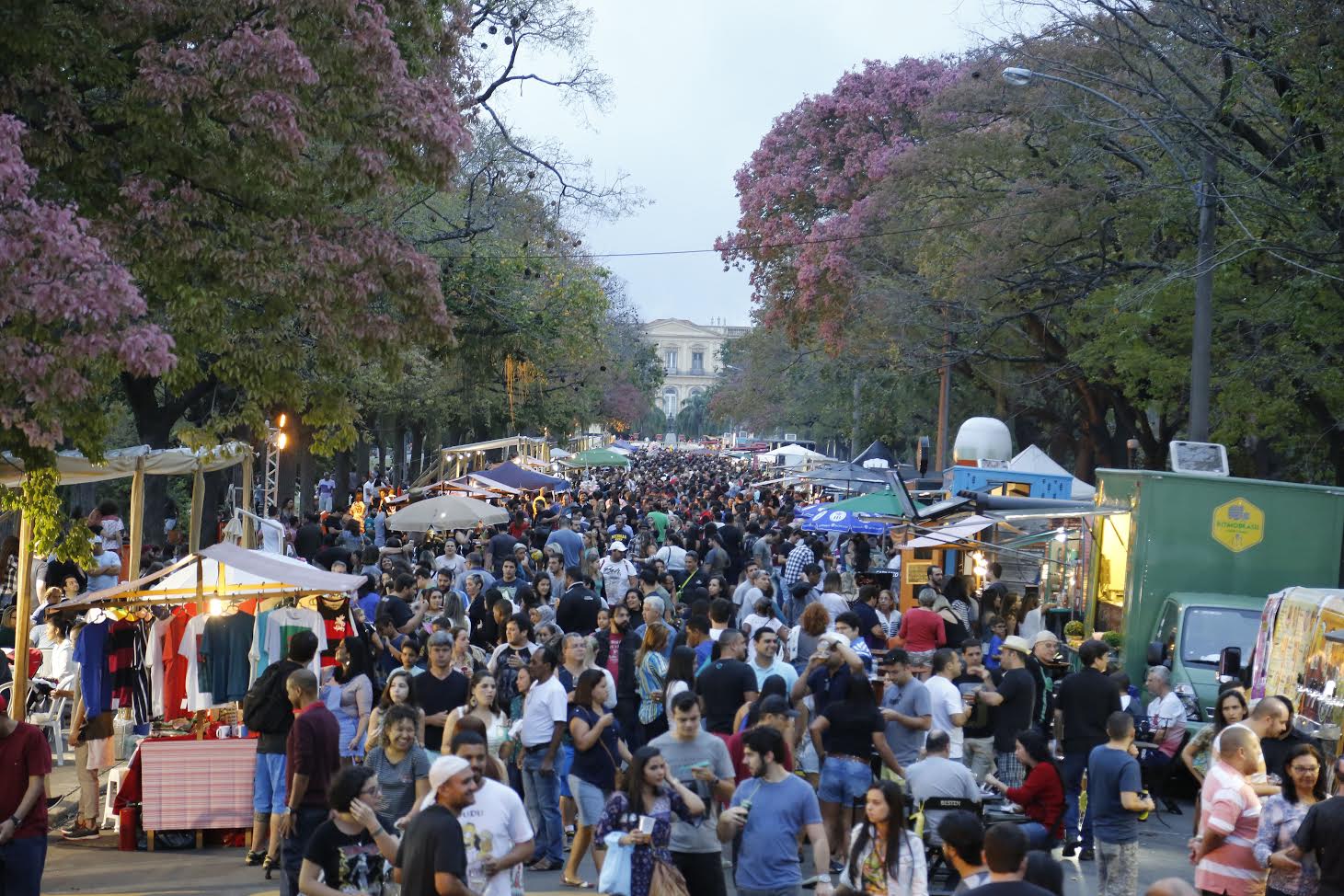 Gastro Beer Rio reúne nove lançamentos cervejeiros e food trucks julinos