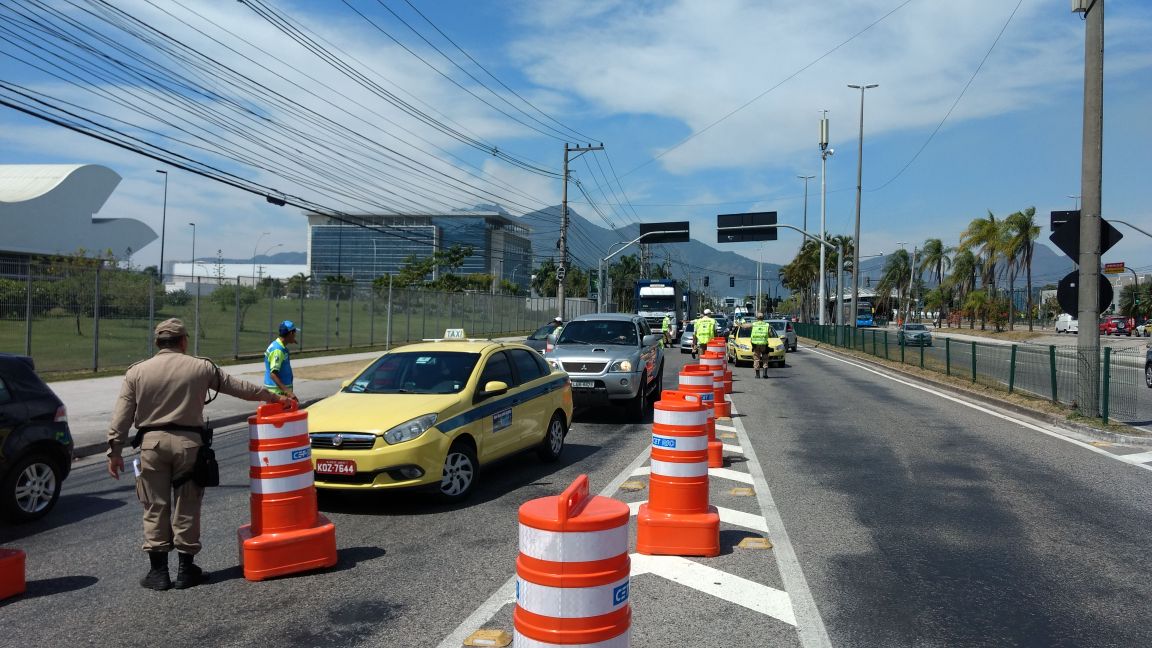 Rock in Rio: Guarda Municipal apreende 289 mercadorias e multa 125 veículos no sexto dia de festival