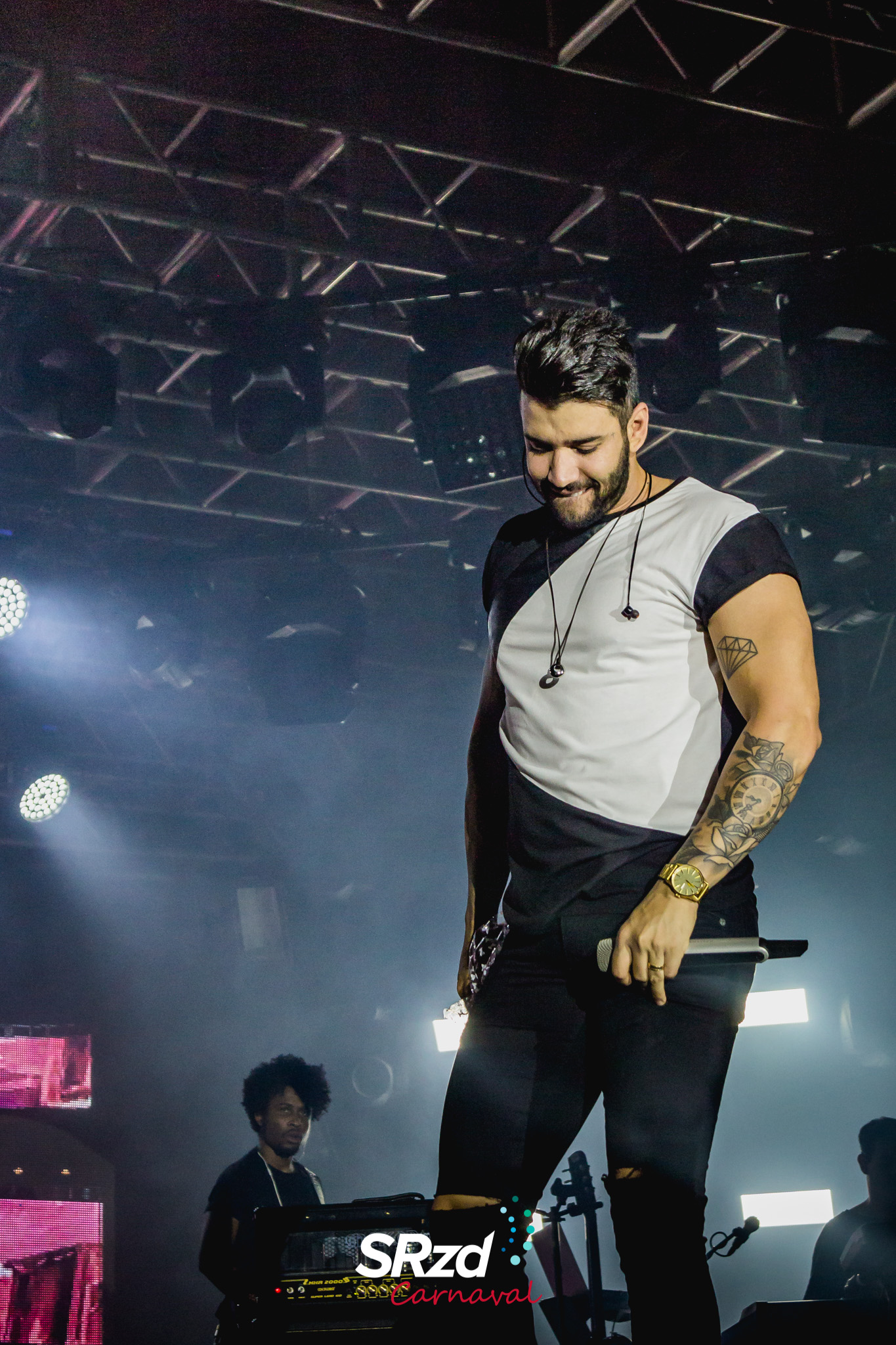 Gusttavo Lima cancela bloco em Salvador após abadás encalharem