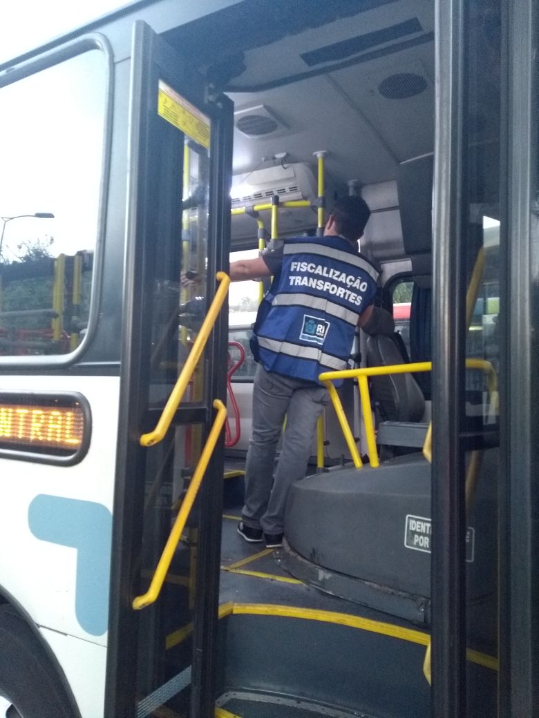 Secretaria realiza fiscalização para verificar cumprimento da redução do valor da passagem de ônibus