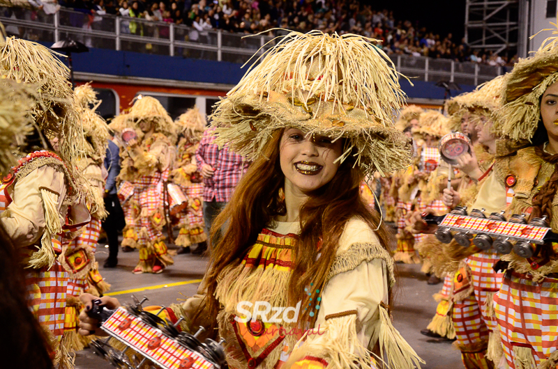 Dragões da Real: ouça o áudio ao vivo do desfile 2018