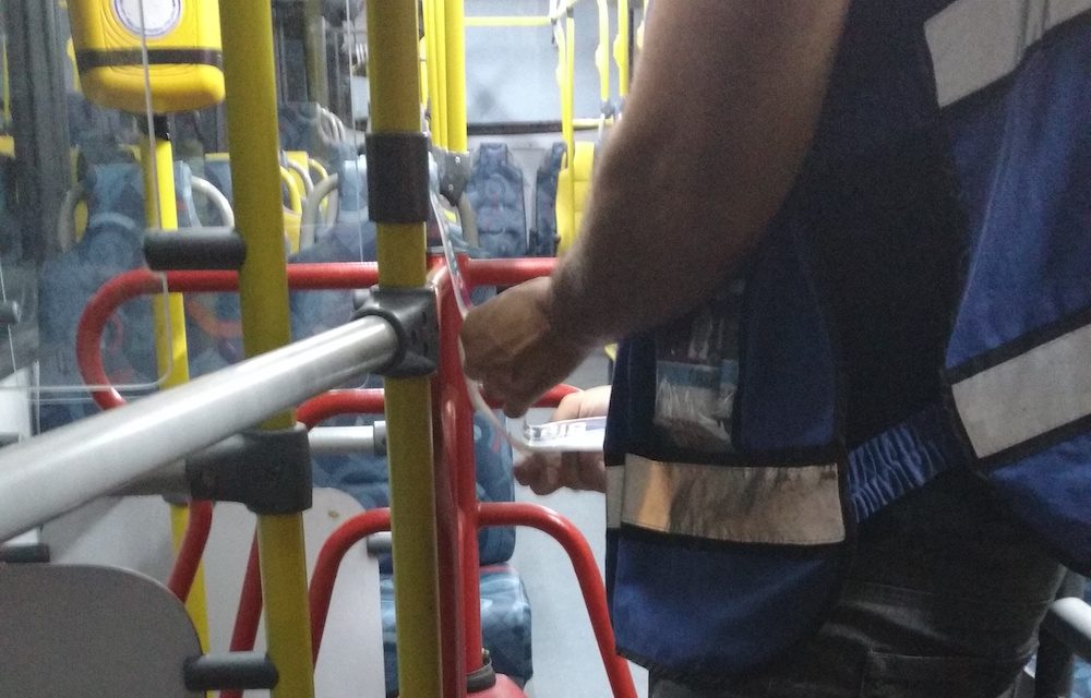 Secretaria municipal de Transportes lacra 35 ônibus por irregularidades