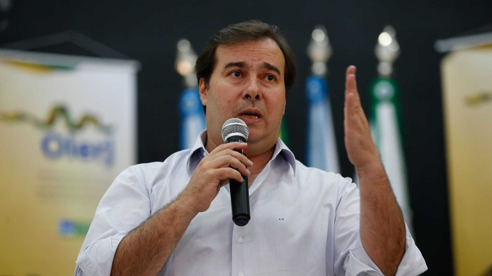 Rodrigo Maia diz que inclusão de Estados inviabiliza reforma da Previdência