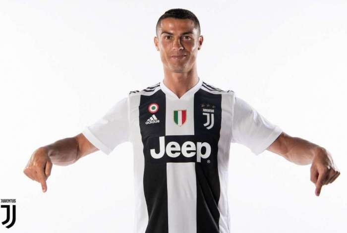 Cristiano Ronaldo é apresentado pela Juventus: ‘Sou diferente dos outros’