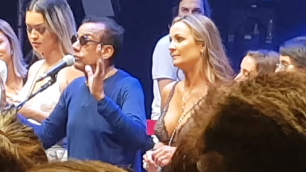 Show de Jorge Ben Jor termina em confusão após acusação de racismo