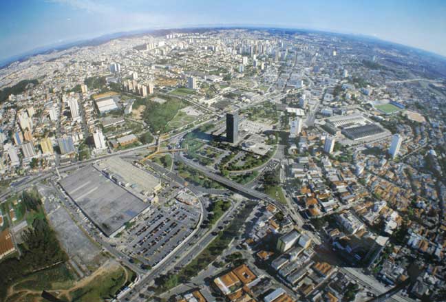 São Bernardo é a cidade mais populosa do Grande ABC; região alcança 2,7 milhões de habitantes