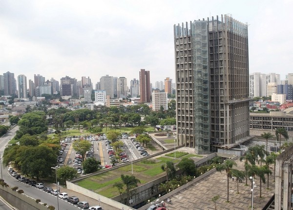 Prefeitura de Santo André pode assumir imóveis abandonados na cidade