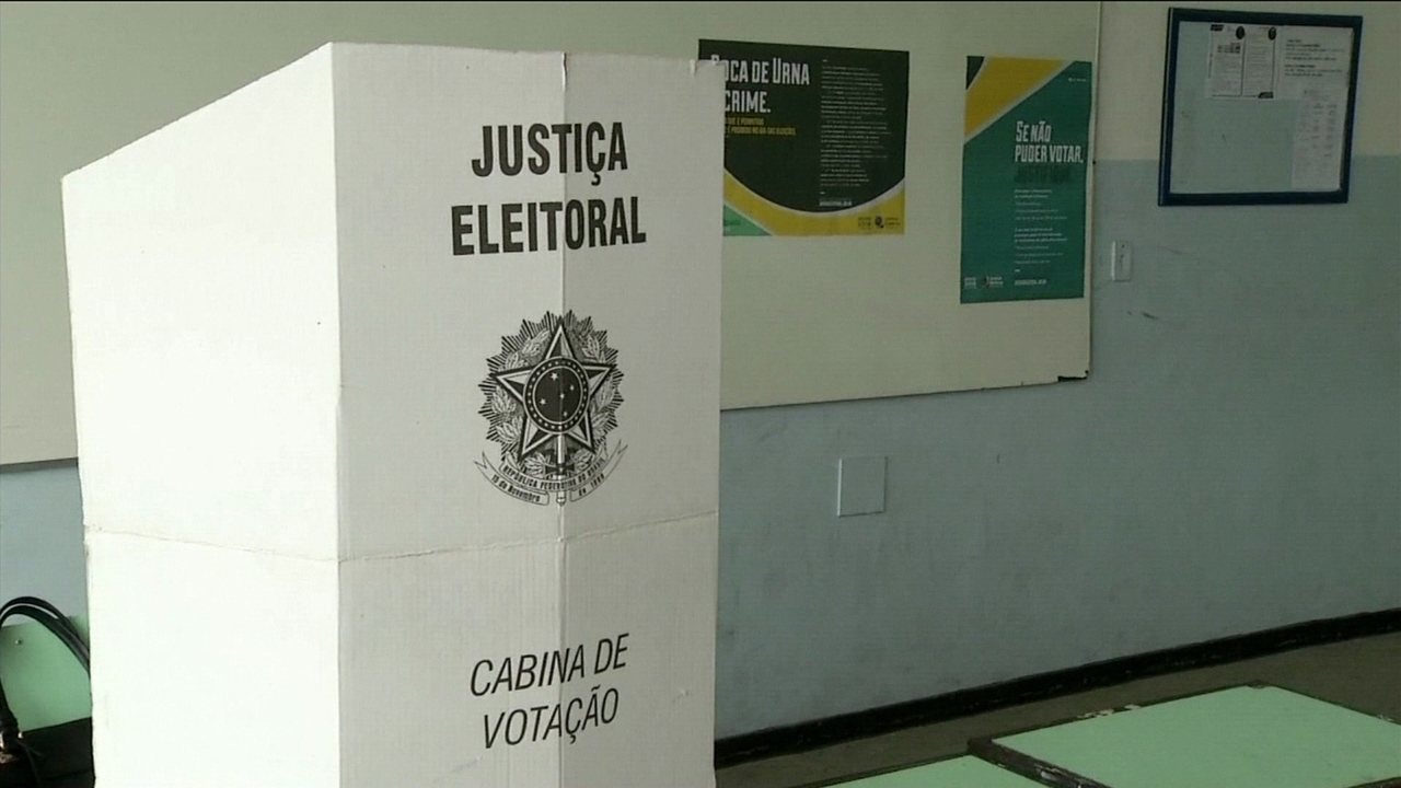 TSE libera eleitor para votar com camiseta de candidato