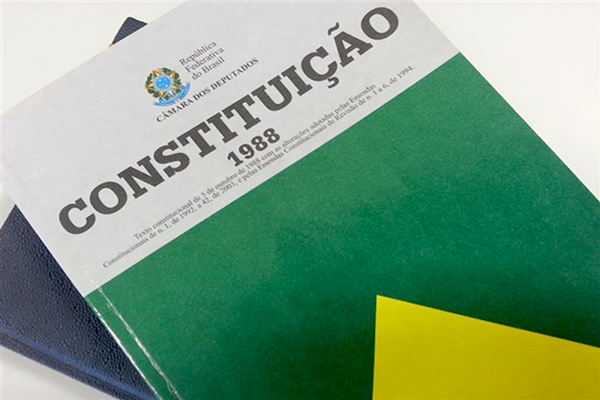 Em nota, instituições criticam ‘crescente desprestígio dos valores humanistas e democráticos’