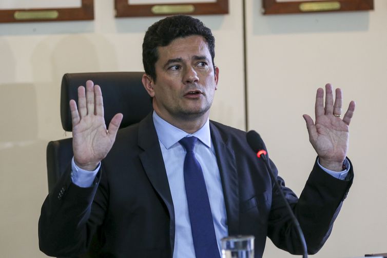 Sergio Moro vai ao Senado para explicar conversa vazada com Dallagnol