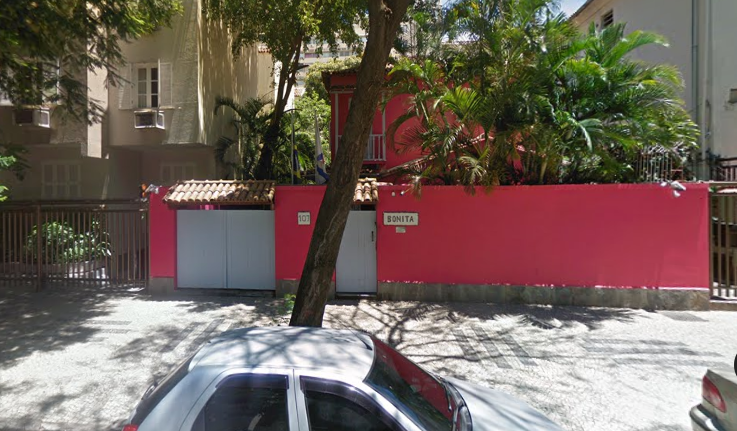 Família de Tom Jobim é contra tombamento de casa em Ipanema