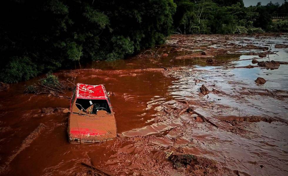 Tragédia em MG: risco de rompimento de segunda barragem preocupa; 34 mortes confirmadas