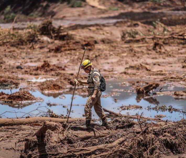 Após perder R$ 72 bilhões em valor de mercado, Vale anuncia doação de R$ 100 mil para famílias de vítimas