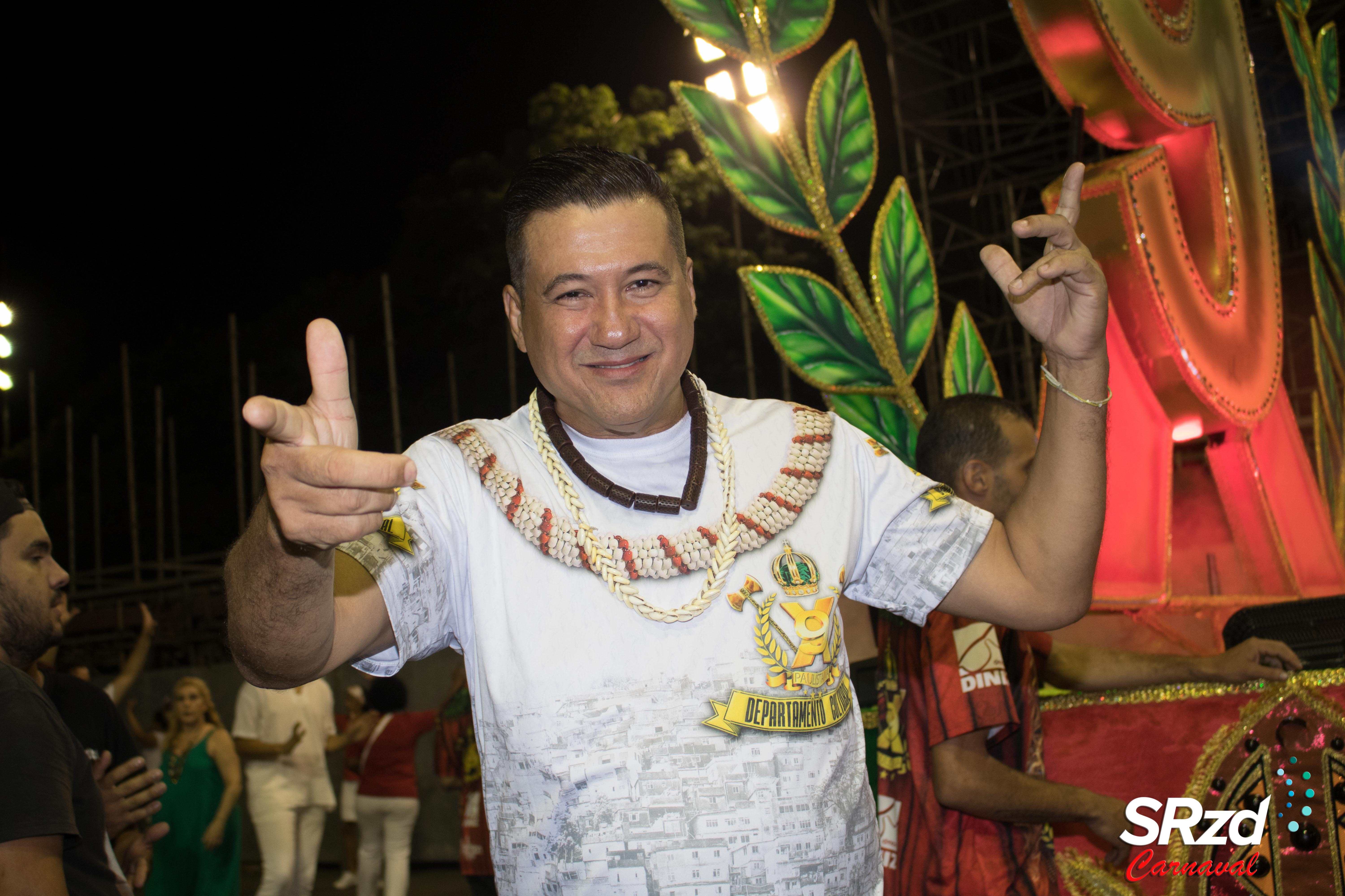 Vídeo: Amarildo de Mello explana enredo 2020 da Leandro de Itaquera