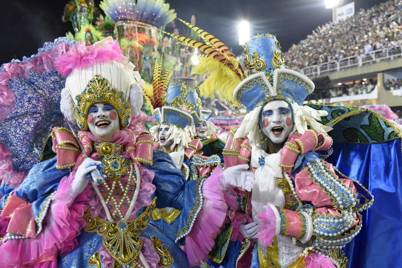 Vila Isabel 2019: galeria de fotos do desfile das campeãs