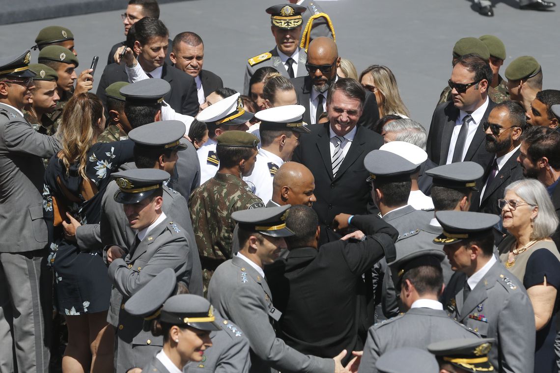 Ministério Público critica Bolsonaro por incentivar celebração do golpe