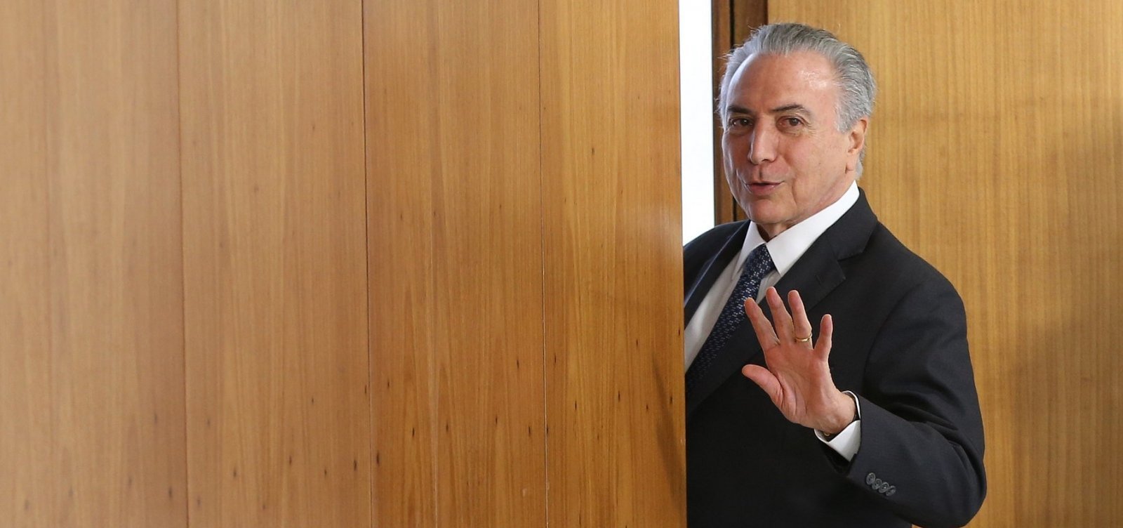 ‘Melhor esperar eleições’, diz Michel Temer sobre impeachment de Bolsonaro