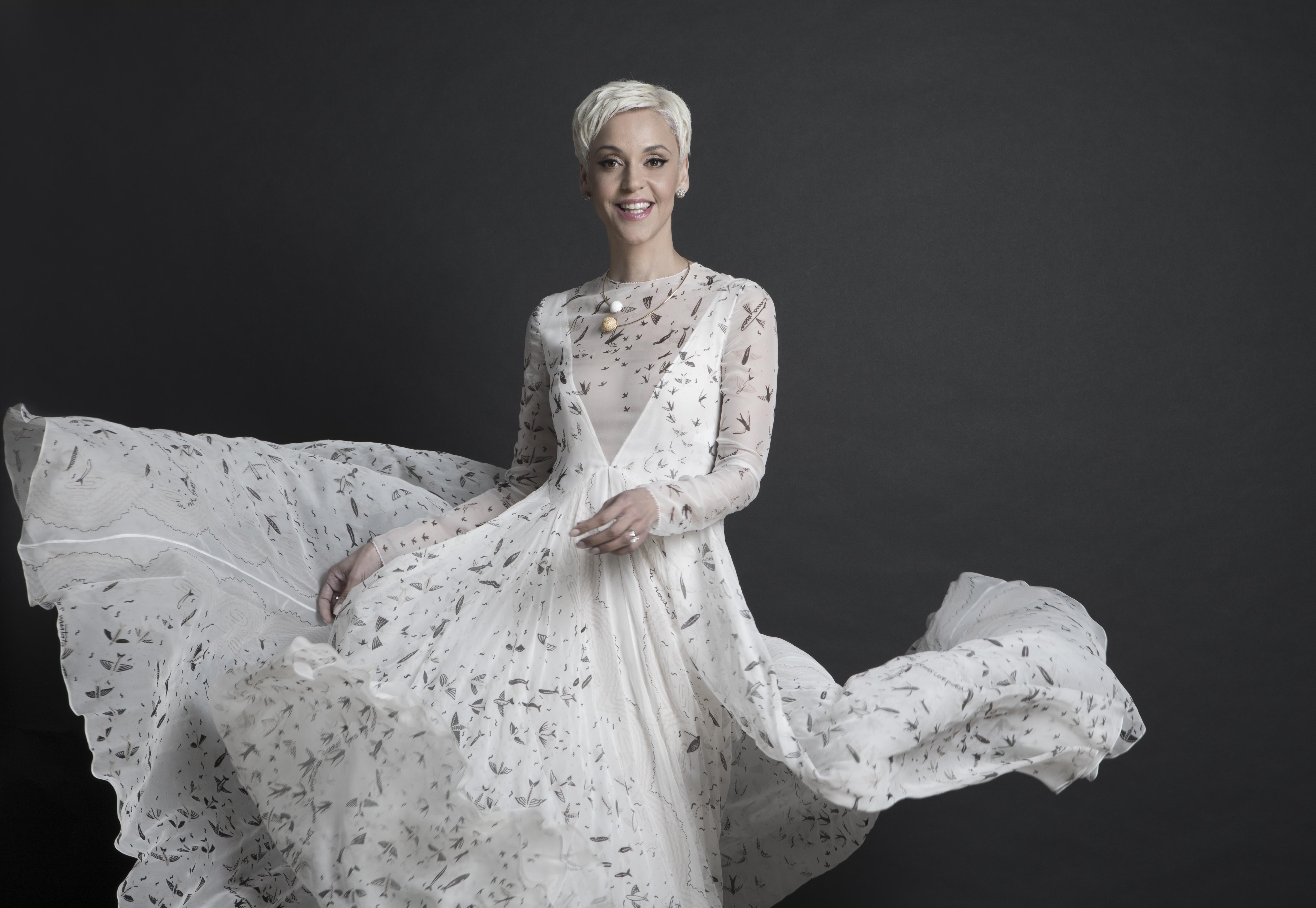 Entrevista: Mariza está no Brasil para show e conta que gravou com Djavan