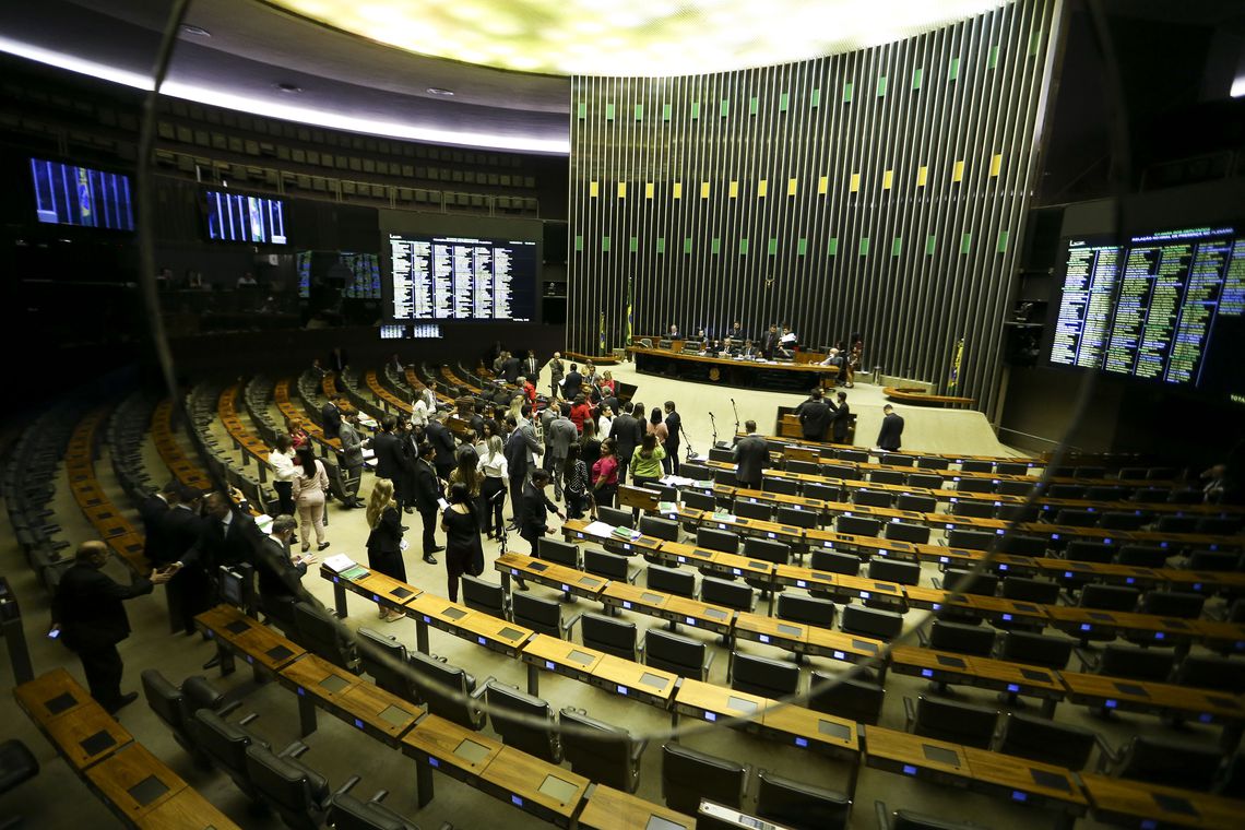 Câmara dos Deputados aprova em primeiro turno texto-base da PEC Emergencial