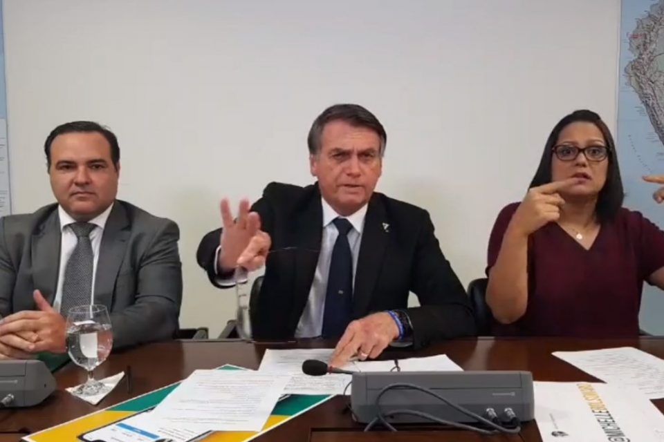 Em vídeo, Bolsonaro diz que vai buscar a ‘extinção da Ancine’