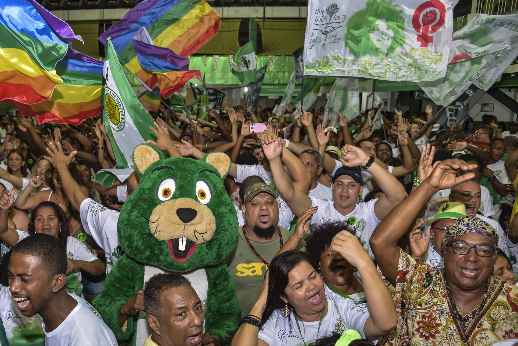 Saiba quais são os três sambas favoritos do público na disputa da Mocidade