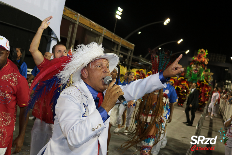 Vídeo: desfile 2020 da Estrela do Terceiro Milênio