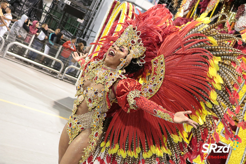 Vídeo: desfile 2020 da Mocidade Unida da Mooca