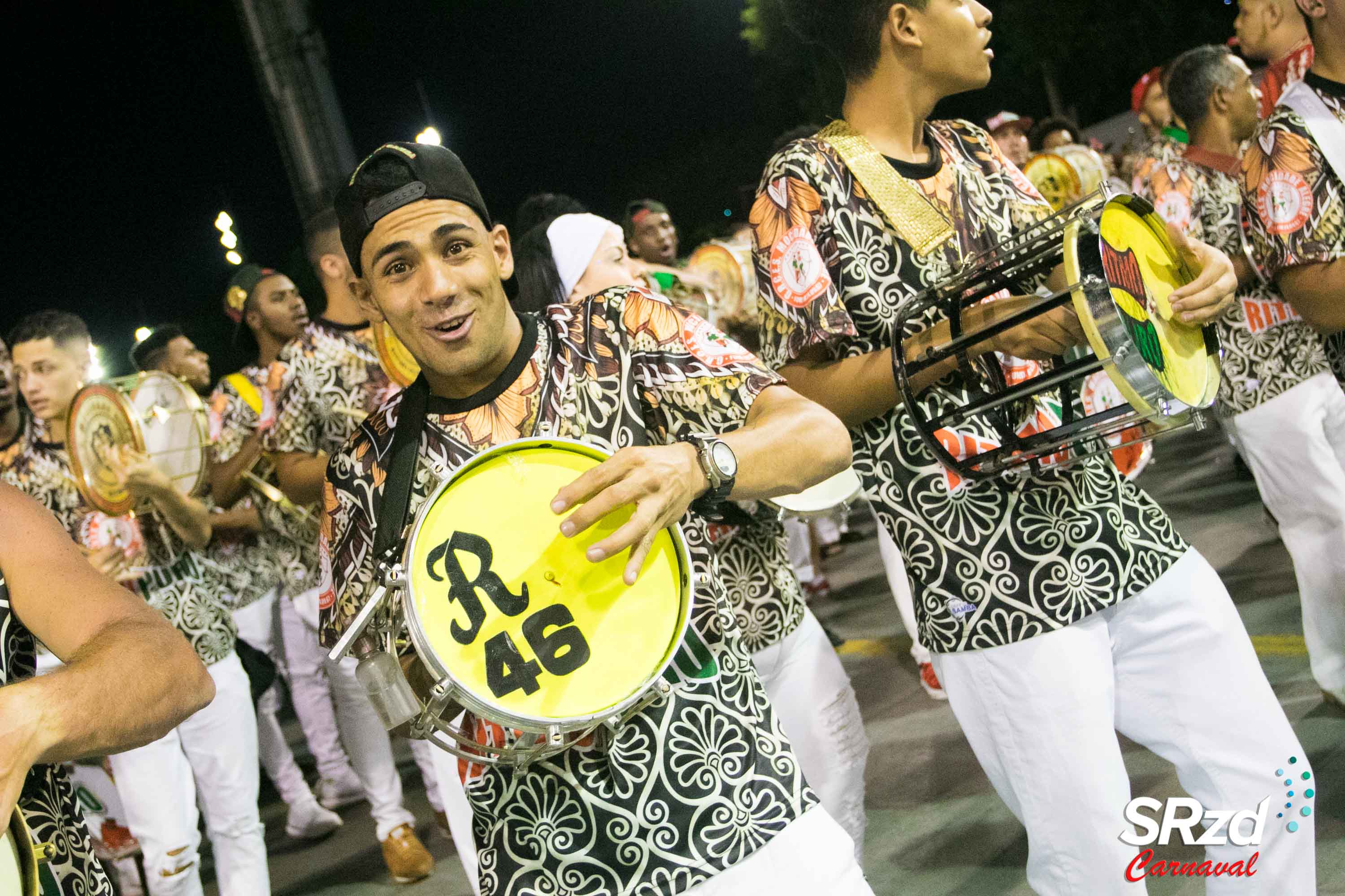 Mocidade Alegre faz primeiro ensaio de rua visando o Carnaval 2022