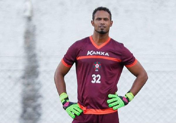 Goleiro Bruno poderá jogar e treinar sem tornozeleira eletrônica