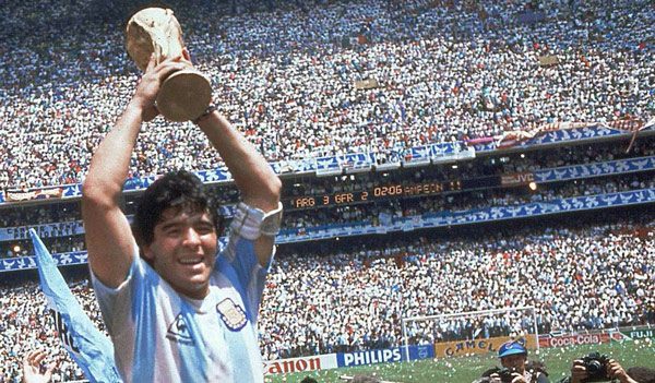 Relatório da autópsia indica que Maradona morreu por doença no coração