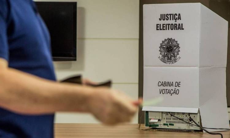 Máscara, biometria suspensa e caneta própria: cuidados para uma votação segura