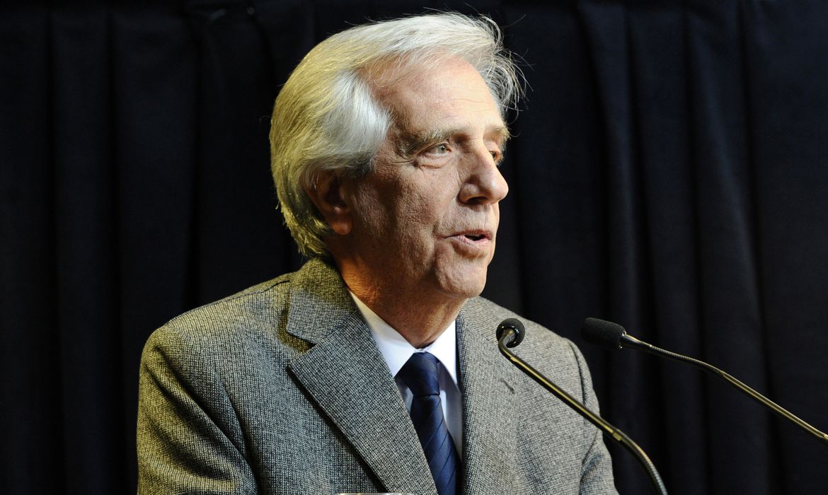 Morre ex-presidente do Uruguai Tabaré Vázquez