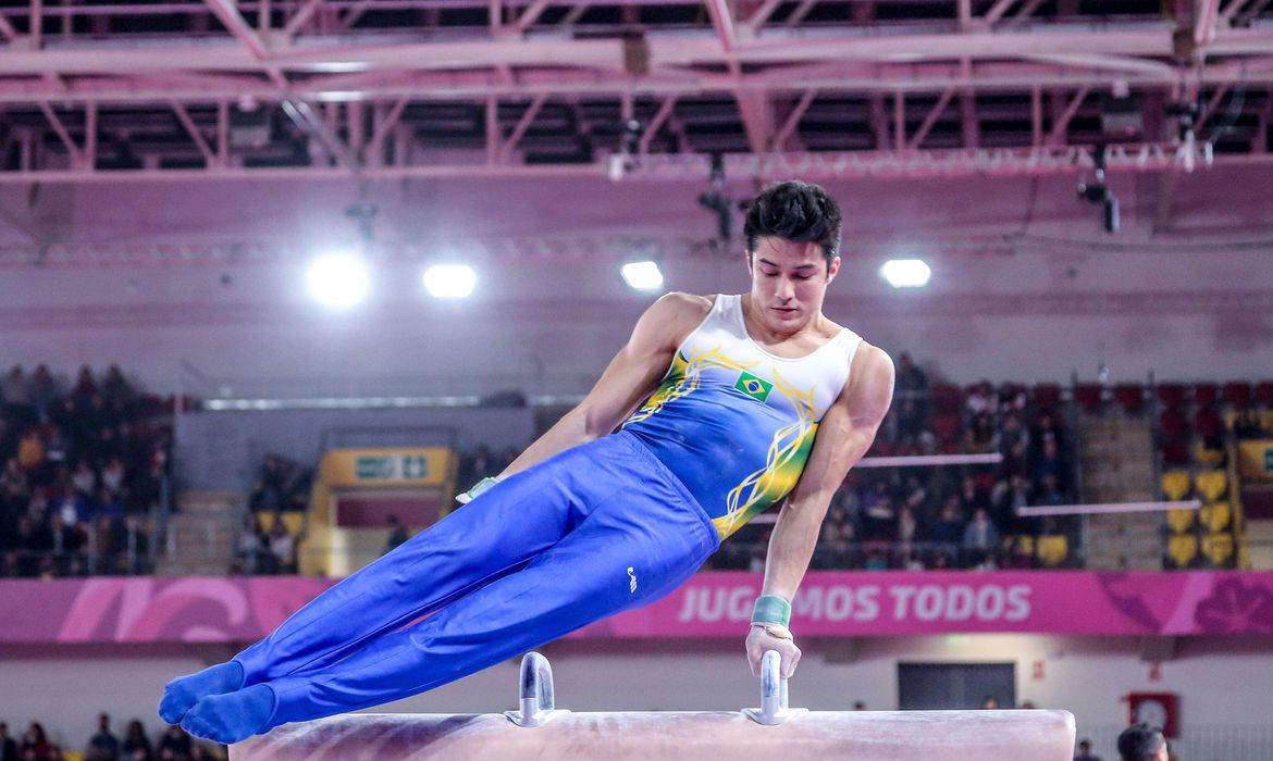 Após roubo em sua casa, Arthur Nory receberá medalhas originais do Pan de Lima