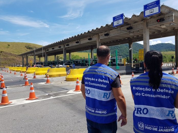 Procon-RJ autua empresa responsável pelo pedágio da BR 101