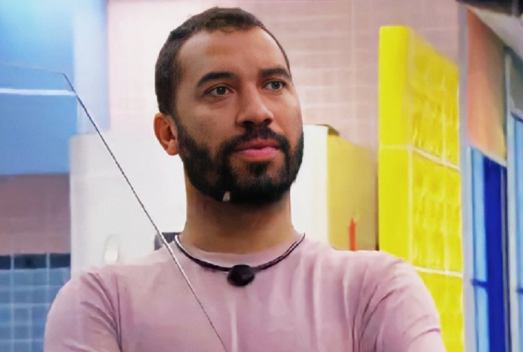 ‘BBB 21’: Gilberto resolve mudar visual e tira a barba após eliminação de Sarah