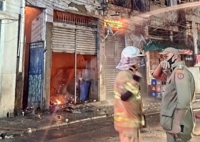 Secretaria Municipal de Habitação concede auxílio habitacional a famílias vítimas de incêndio na Gamboa