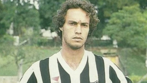 Ex-jogador do Atlético-MG, Vander Luiz morre aos 58 anos