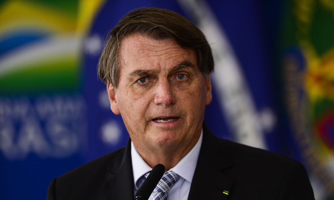 PoderData: 57% desaprovam governo Bolsonaro